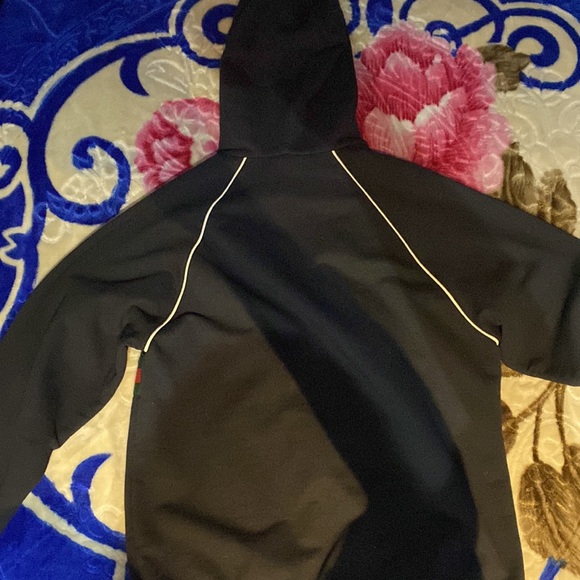 Received as a gift - Picture 5 of 6